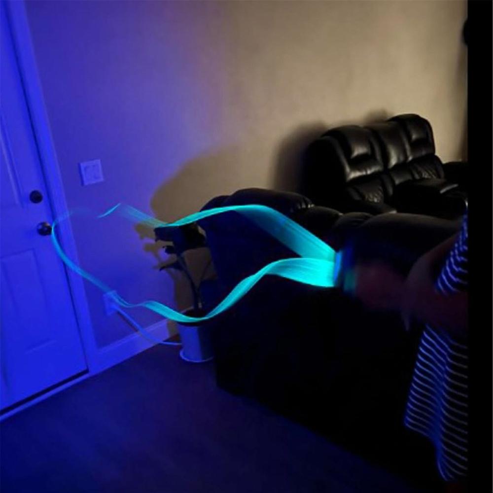 Lanciacorde blu con corda loop luminosa azzurra in interni