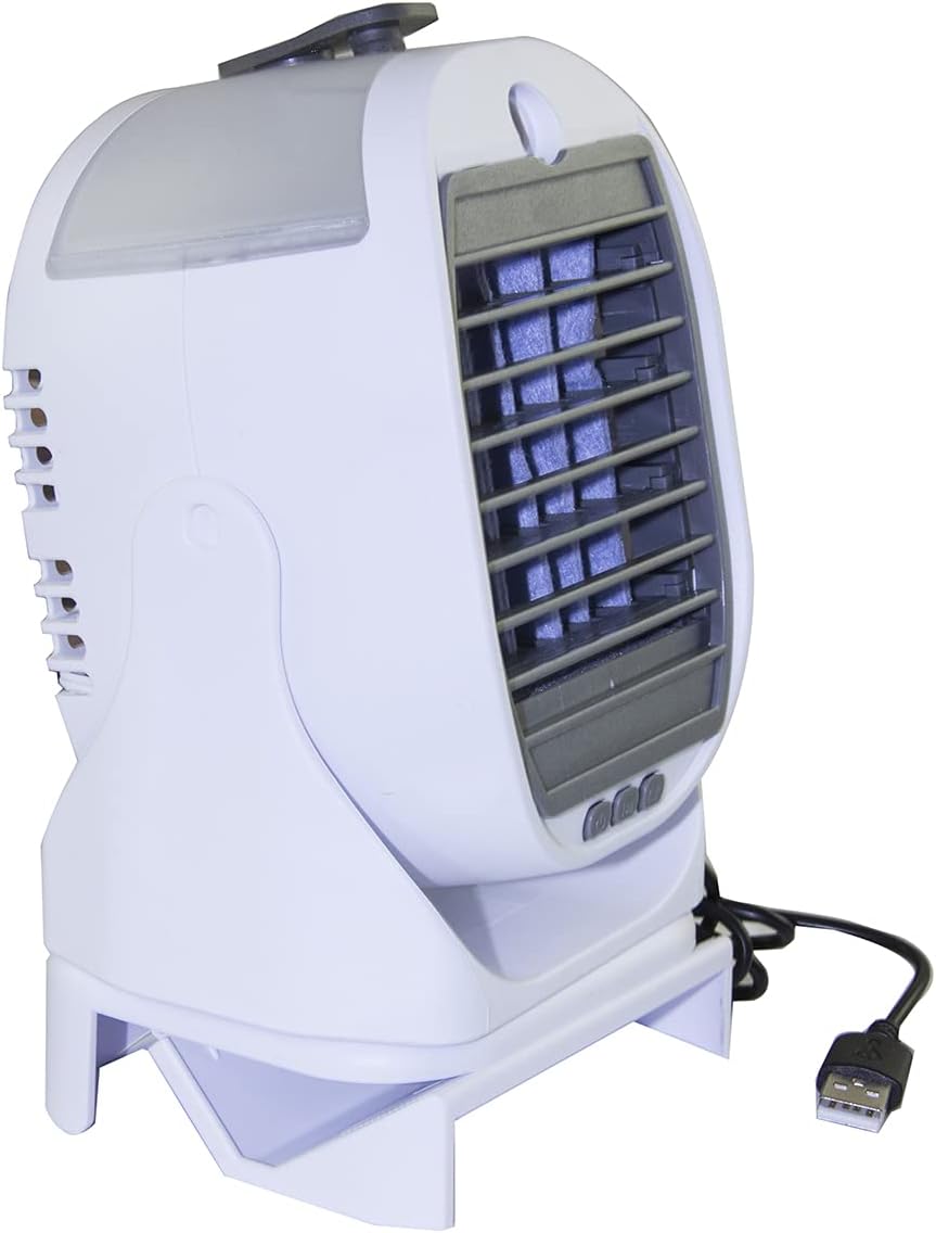 Mini condizionatore portatile bianco, vista laterale con griglia e cavo USB