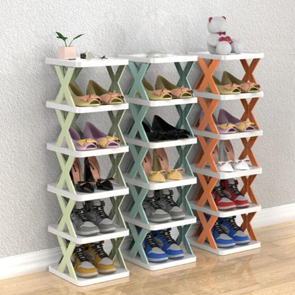Scarpiera verticale in plastica a 6 ripiani con struttura X colorata e scarpe