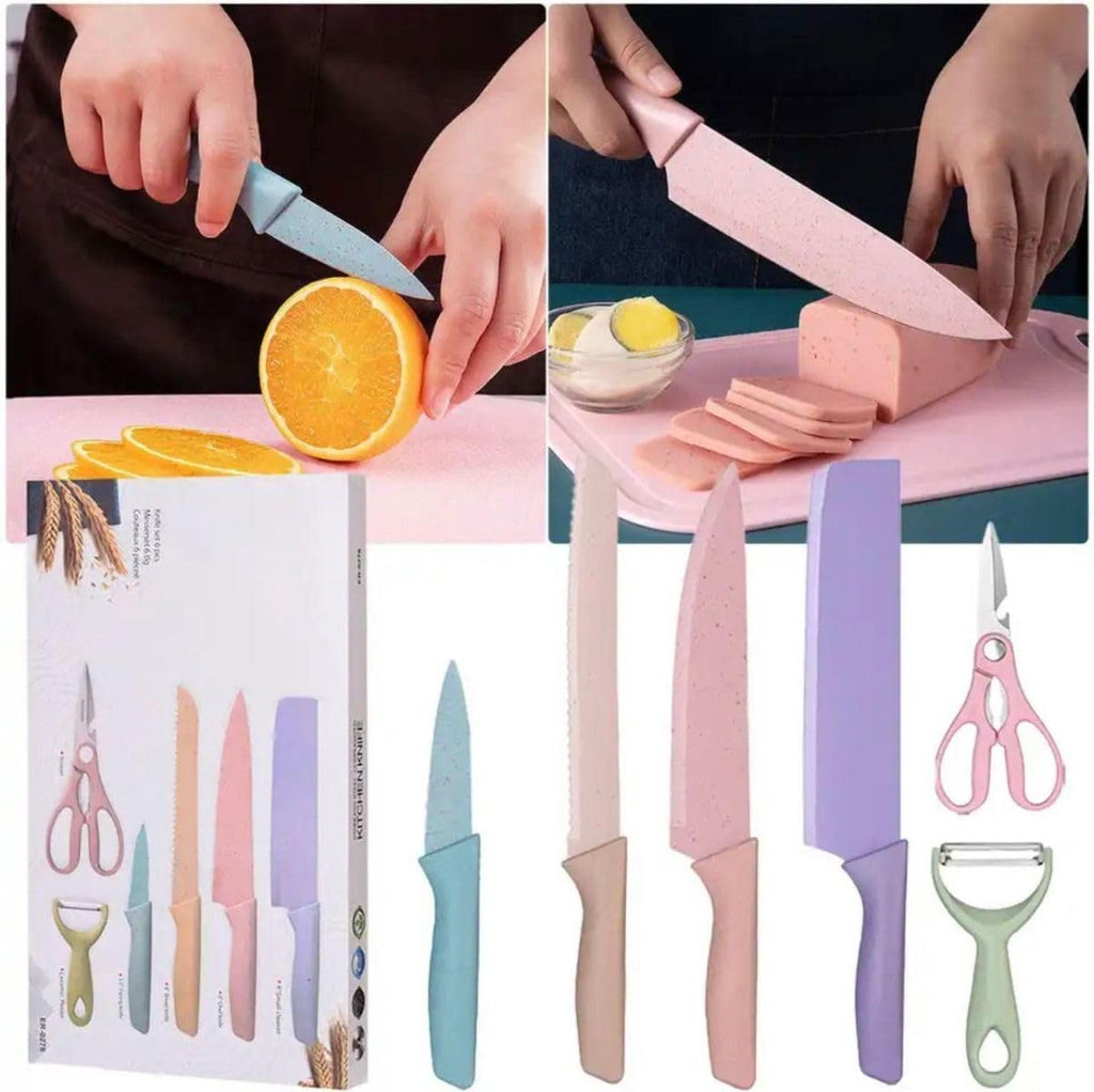 Set di coltelli colorati: lame rosa, blu e viola con manici abbinati