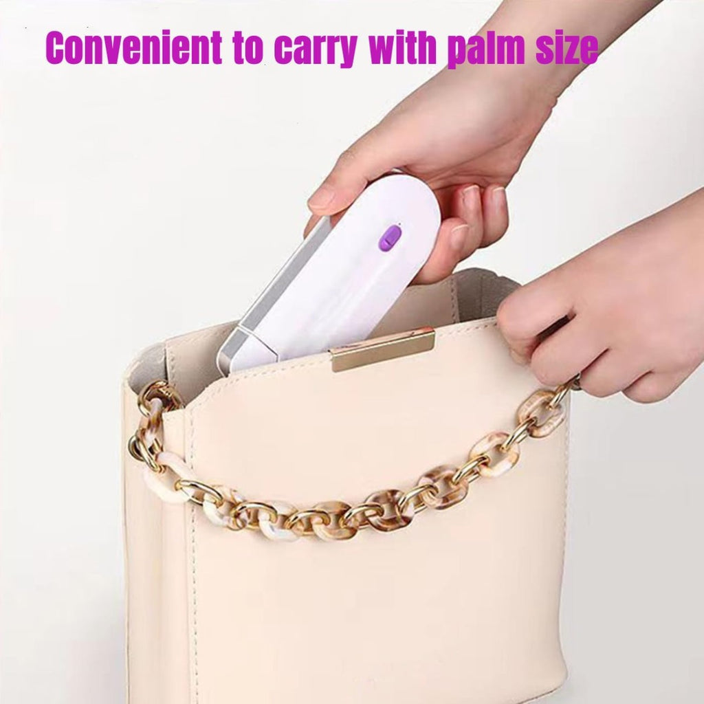 Epilatore elettrico compatto bianco e viola con custodia a tracolla