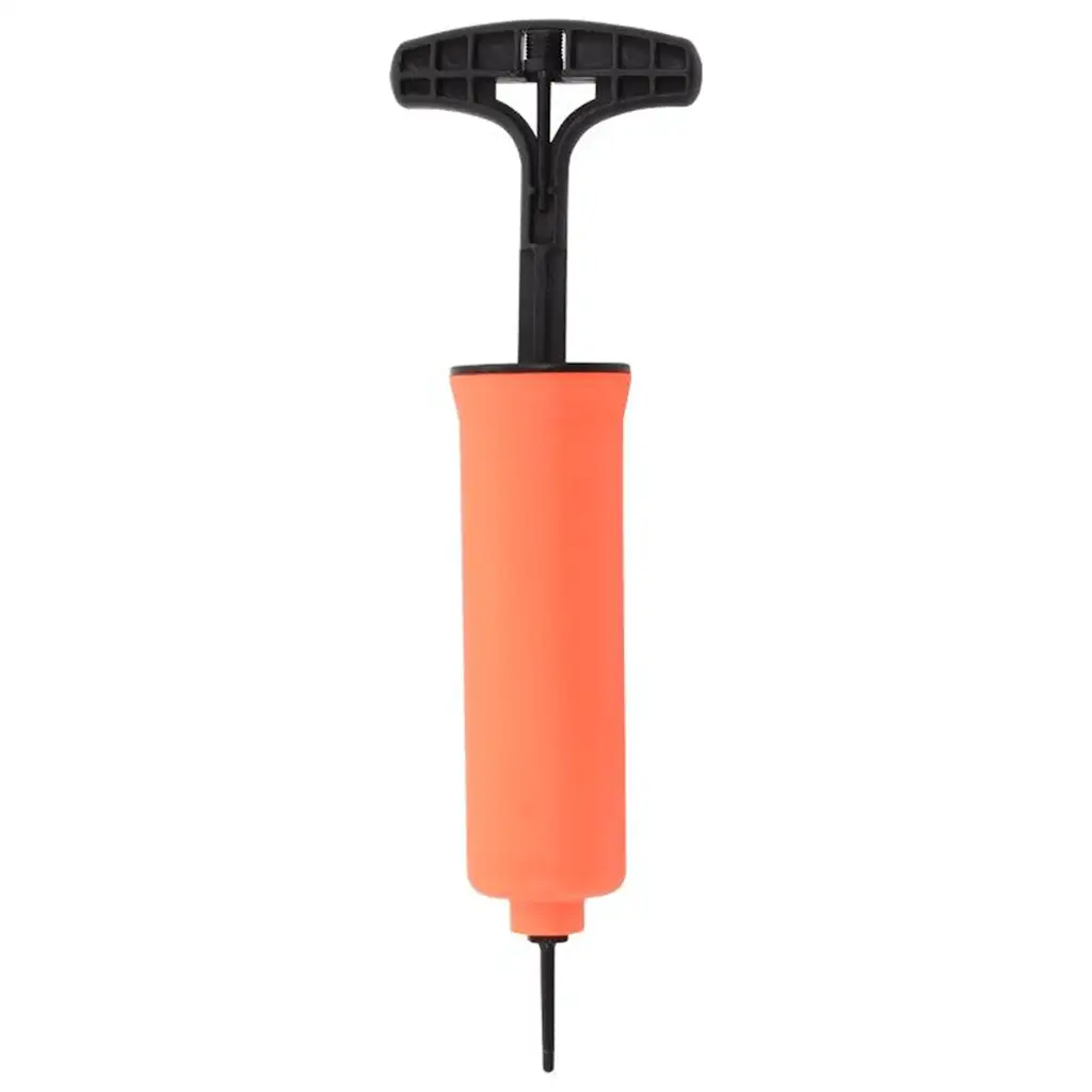 Supporto del canestro con asta arancione e regolatore nero.