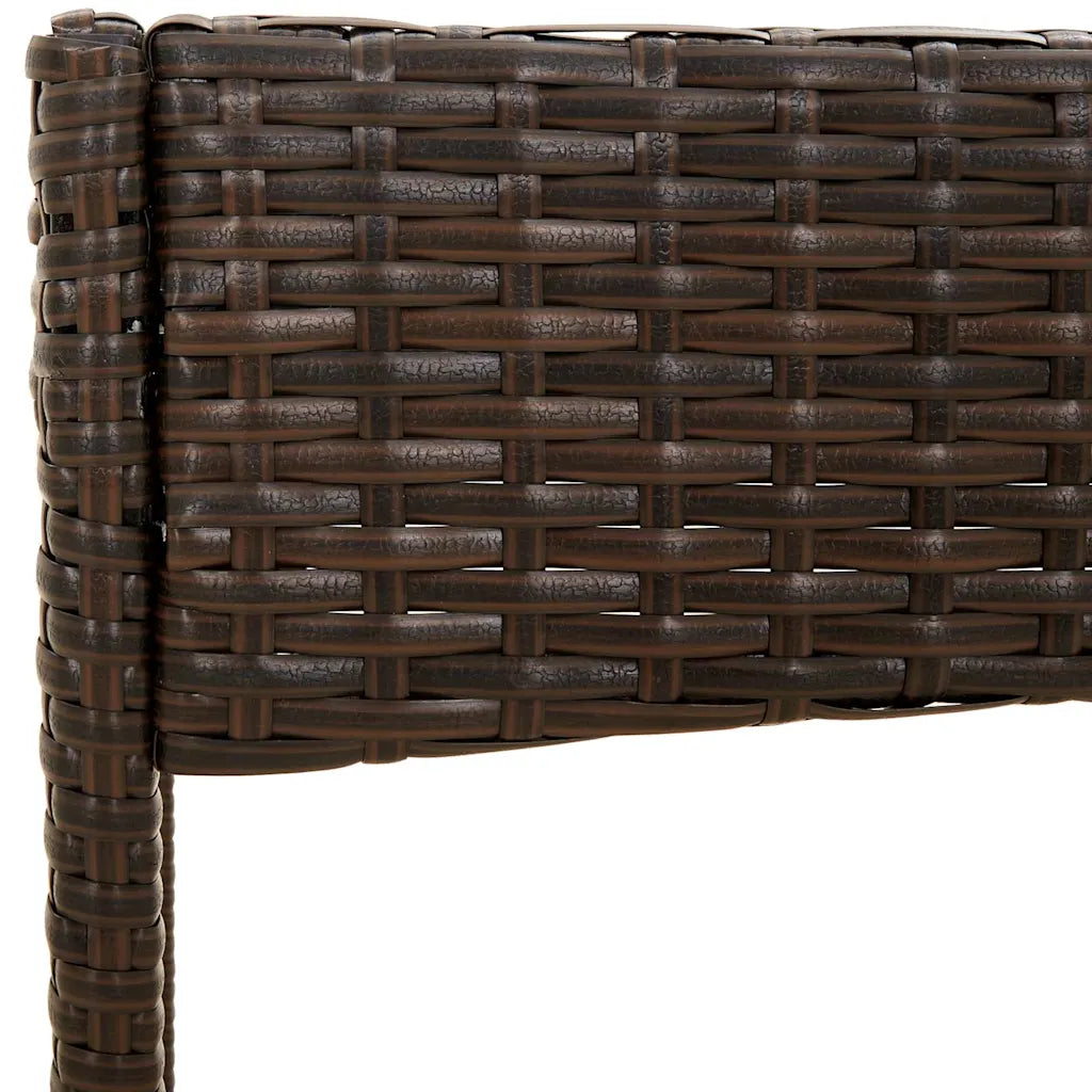Angolo in polyrattan marrone intrecciato con struttura e dettagli del bordo del set