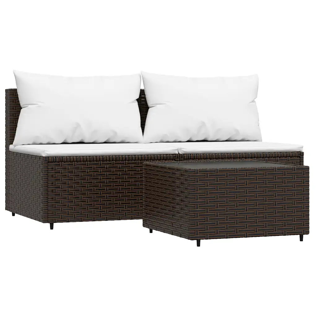 Divano da esterno in polyrattan marrone scuro con cuscini bianchi e braccioli