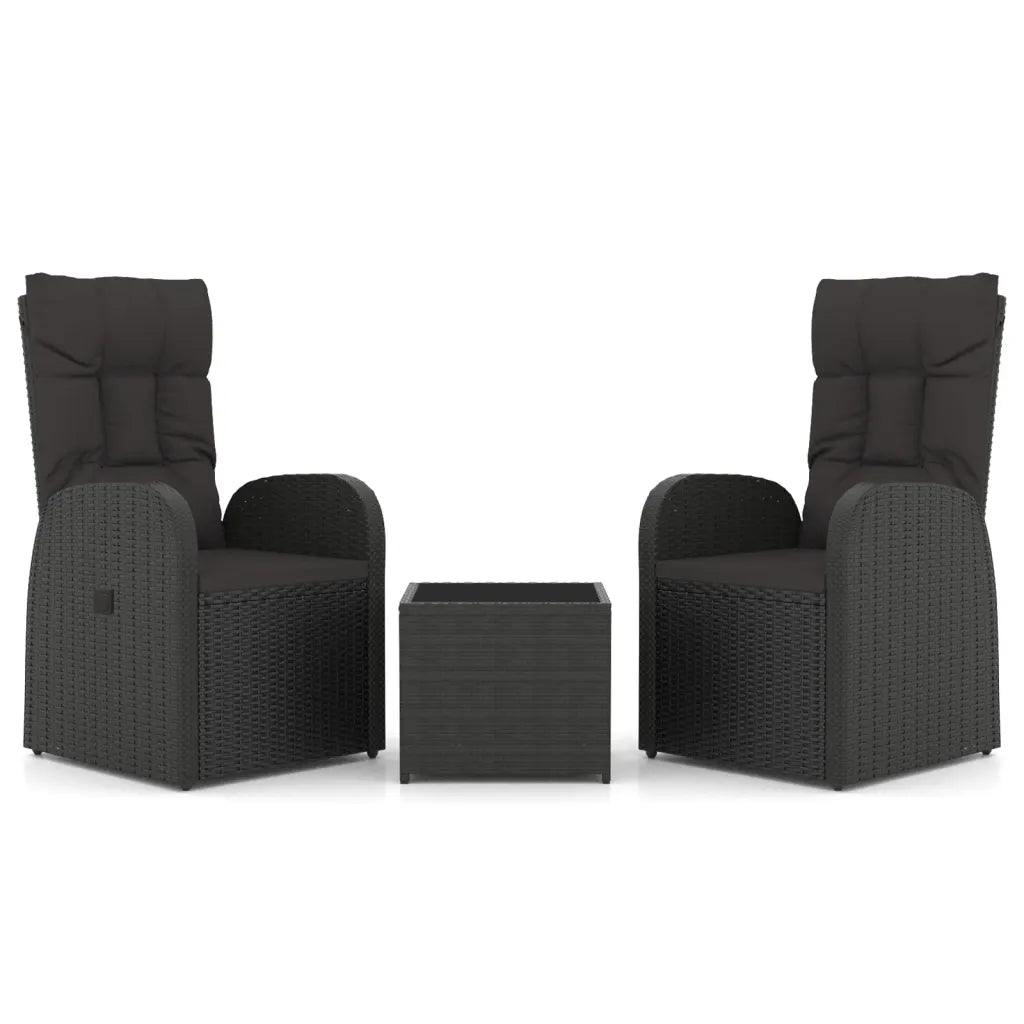 Due poltrone in rattan nero con cuscini e tavolino quadrato