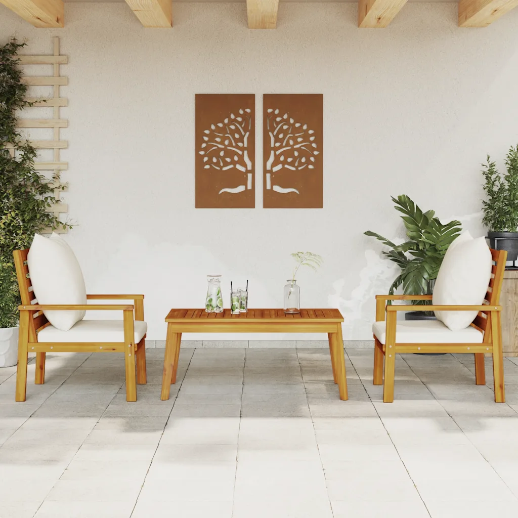 Set mobili da giardino: 2 poltrone in legno con cuscini bianchi e tavolino