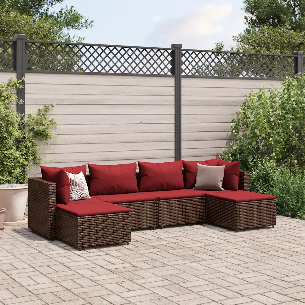 Set divano angolare da giardino in polyrattan marrone con cuscini rossi e cuscino chiaro