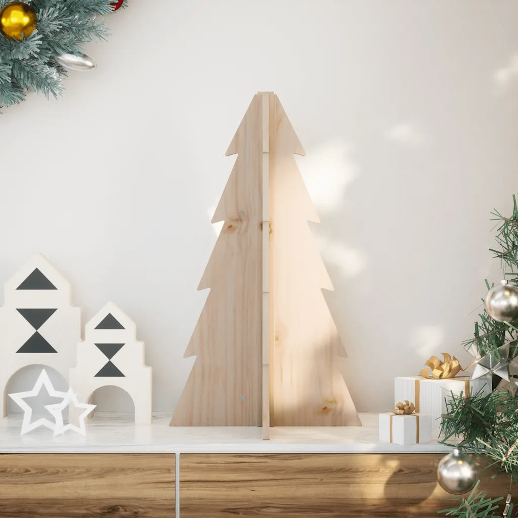 Albero di Natale decorativo in legno massello, sagoma a pino, con finitura naturale.