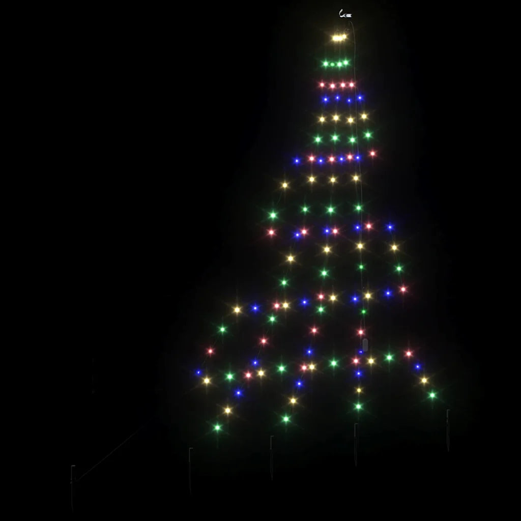 Albero di Natale LED multicolore illuminato in primo piano con picchetti