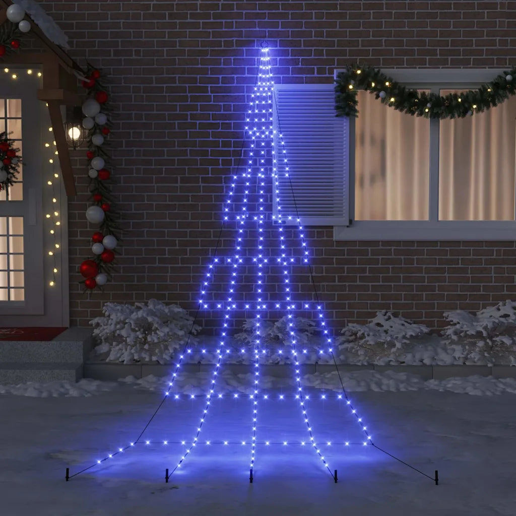 Albero di Natale LED blu su picchetti, albero illuminato con rami a griglia.