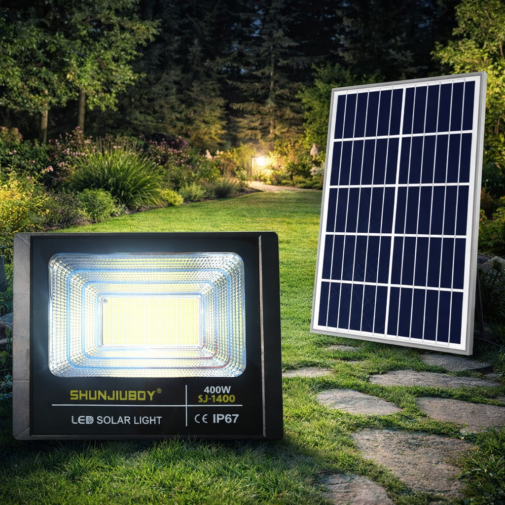 Faro LED solare da giardino con base nera e pannello solare inclinato
