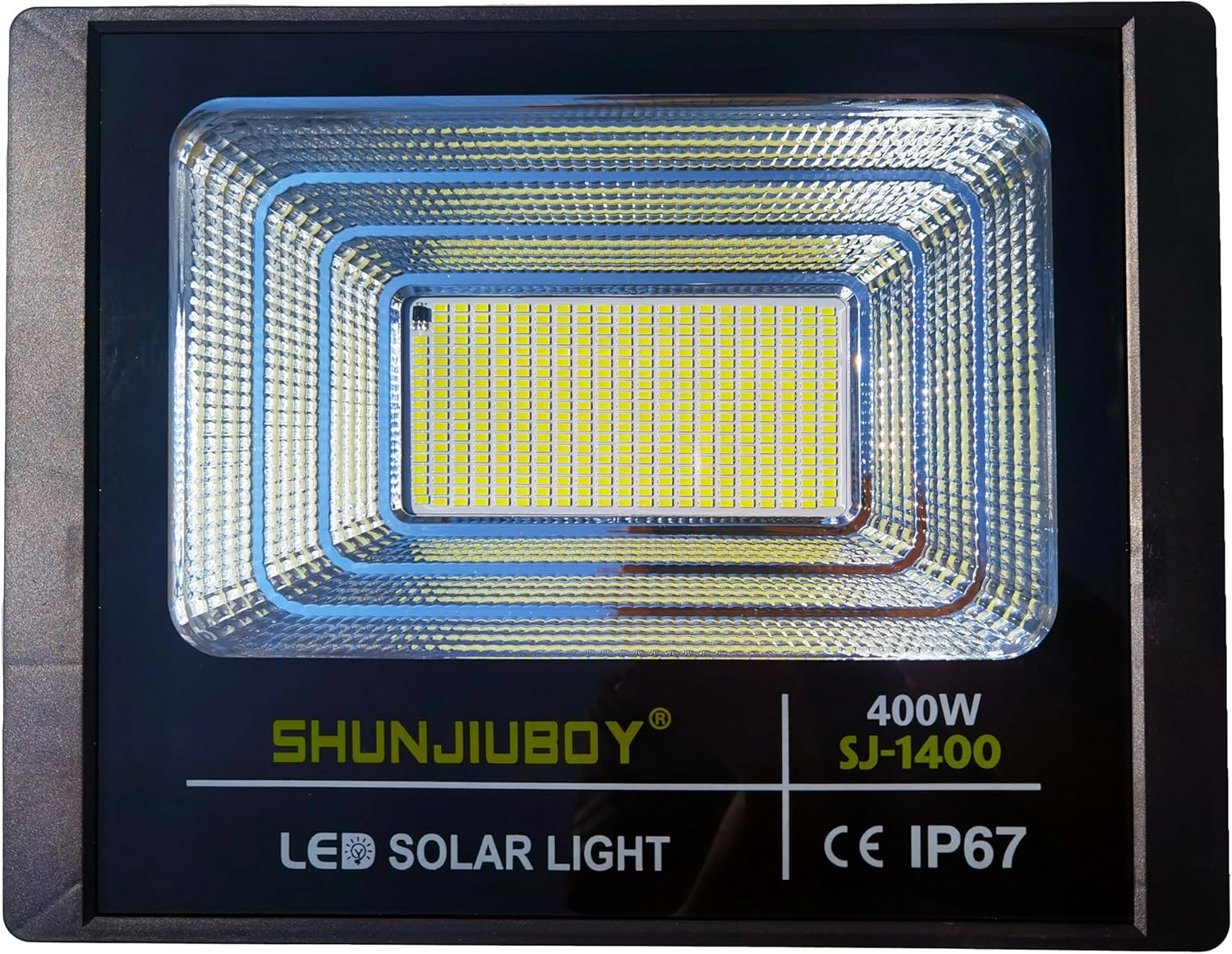 Faro LED solare da esterno con cornice nera e modulo LED rettangolare