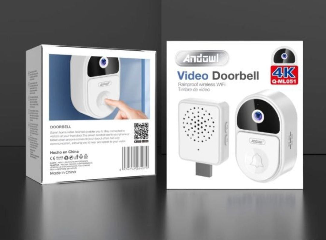 Confezione e campanello video wireless bianco con lente e altoparlante