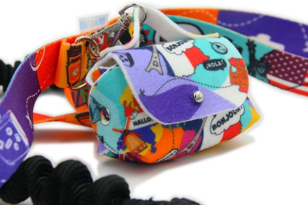 Distributore per sacchetti per deiezioni canine da viaggio, in tessuto multicolore