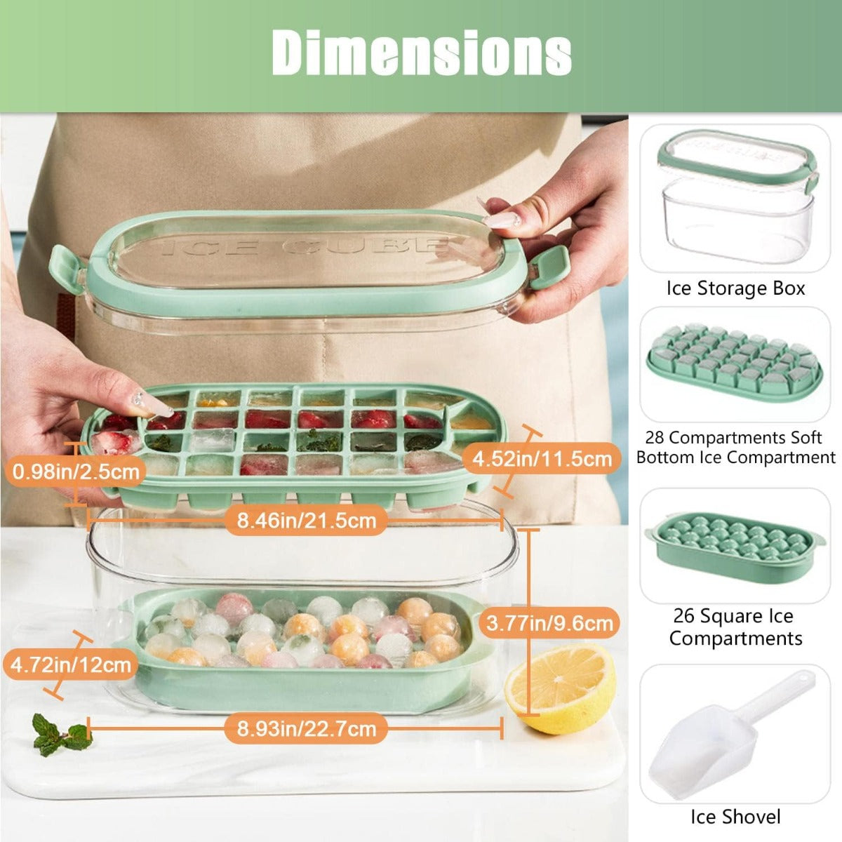 Contenitore per ghiaccio con stampo verde a scomparti e pala per estrarre i cubetti