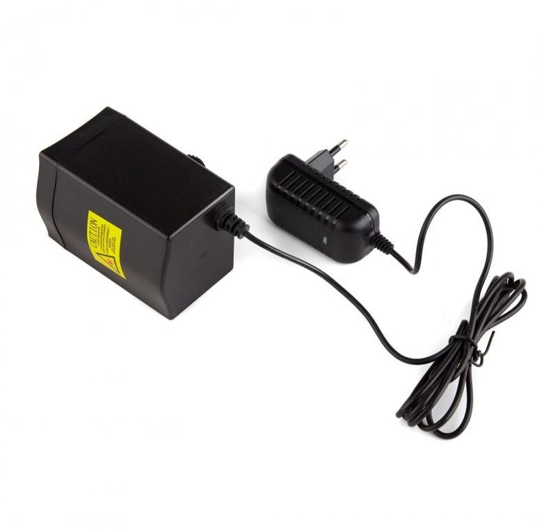 Alimentatore per proiettore laser nero con cavo e spina