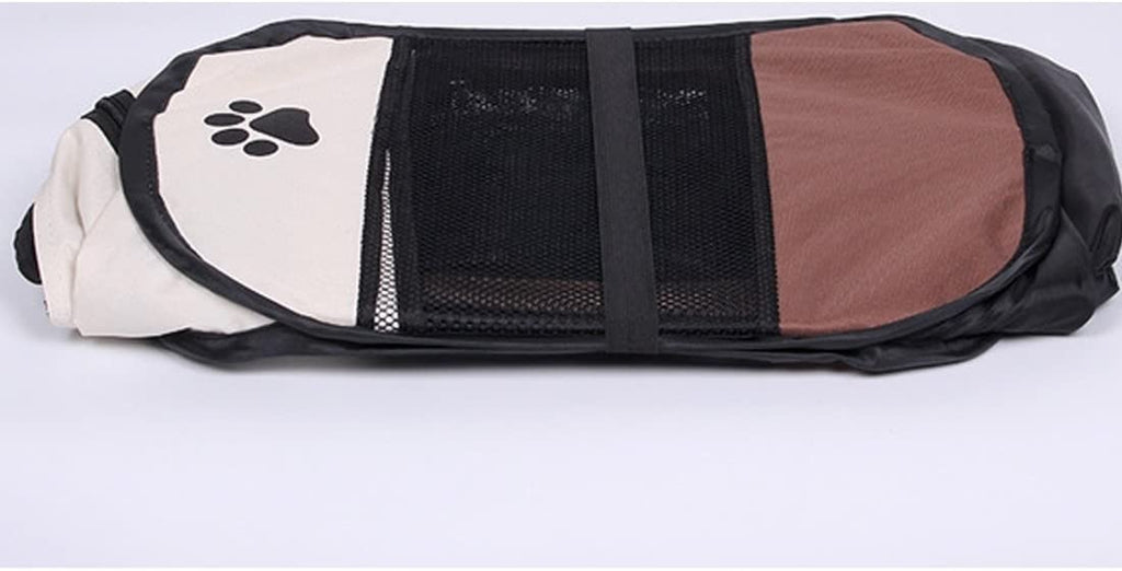 Cuccia pieghevole per animali con pannello superiore a rete e fascia traspirante.