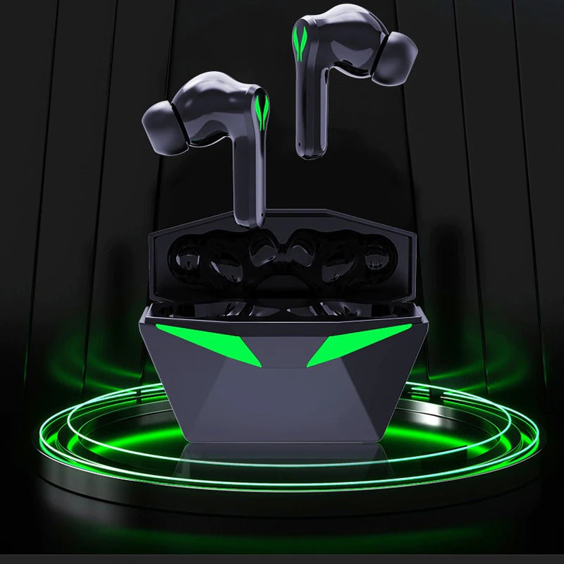 Auricolari in-ear wireless neri con luci LED verdi e custodia di ricarica a forma trapezoidale