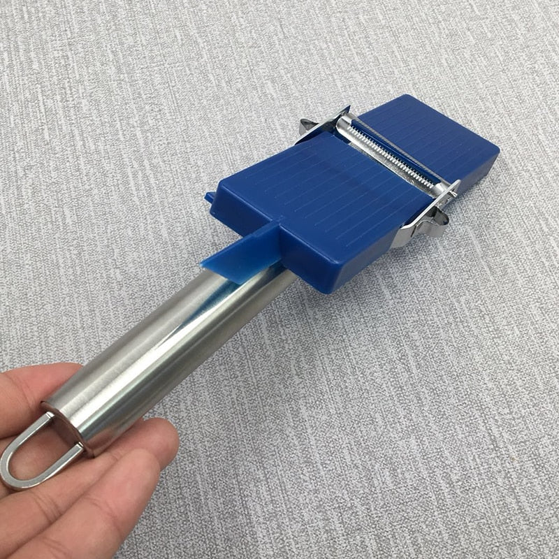 Pelapatate con lama in acciaio e copertura blu