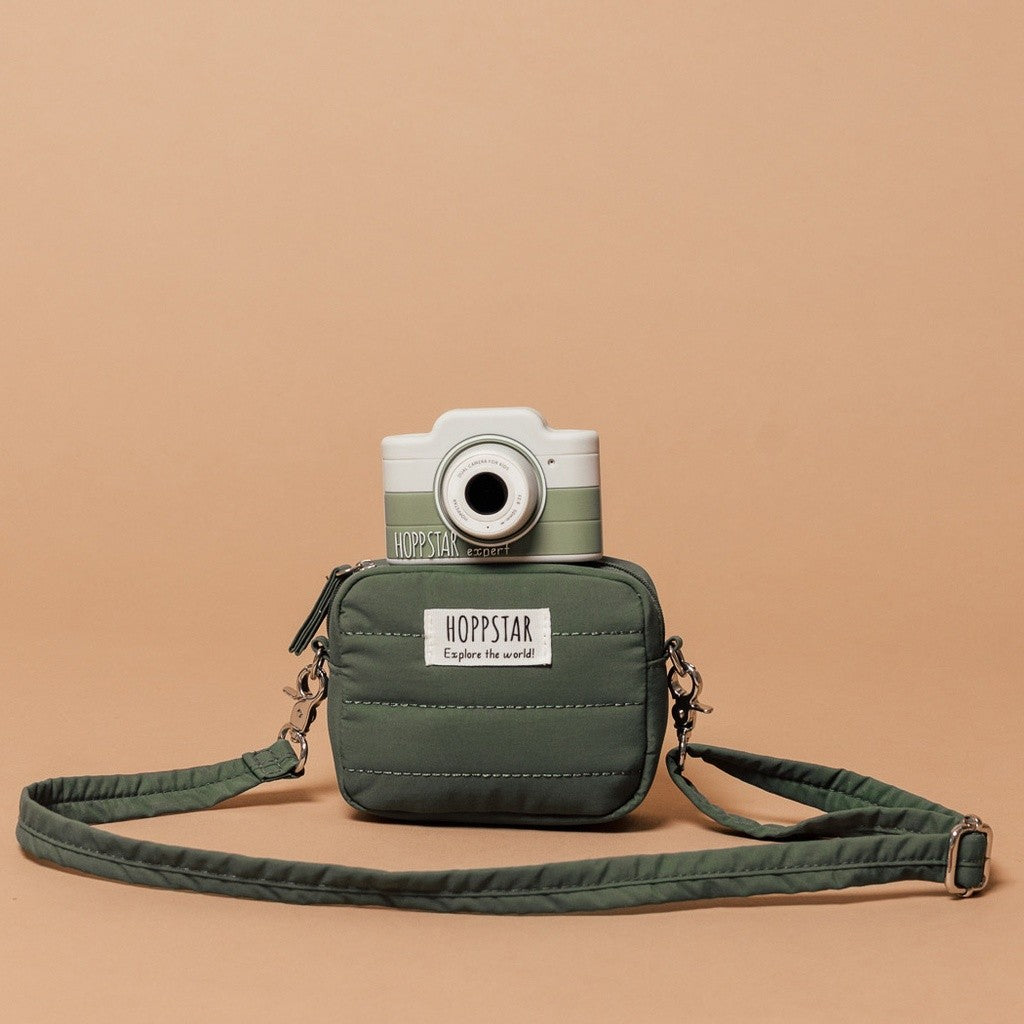 Fotocamera per bambini bianco-verde con custodia imbottita e tracolla verde