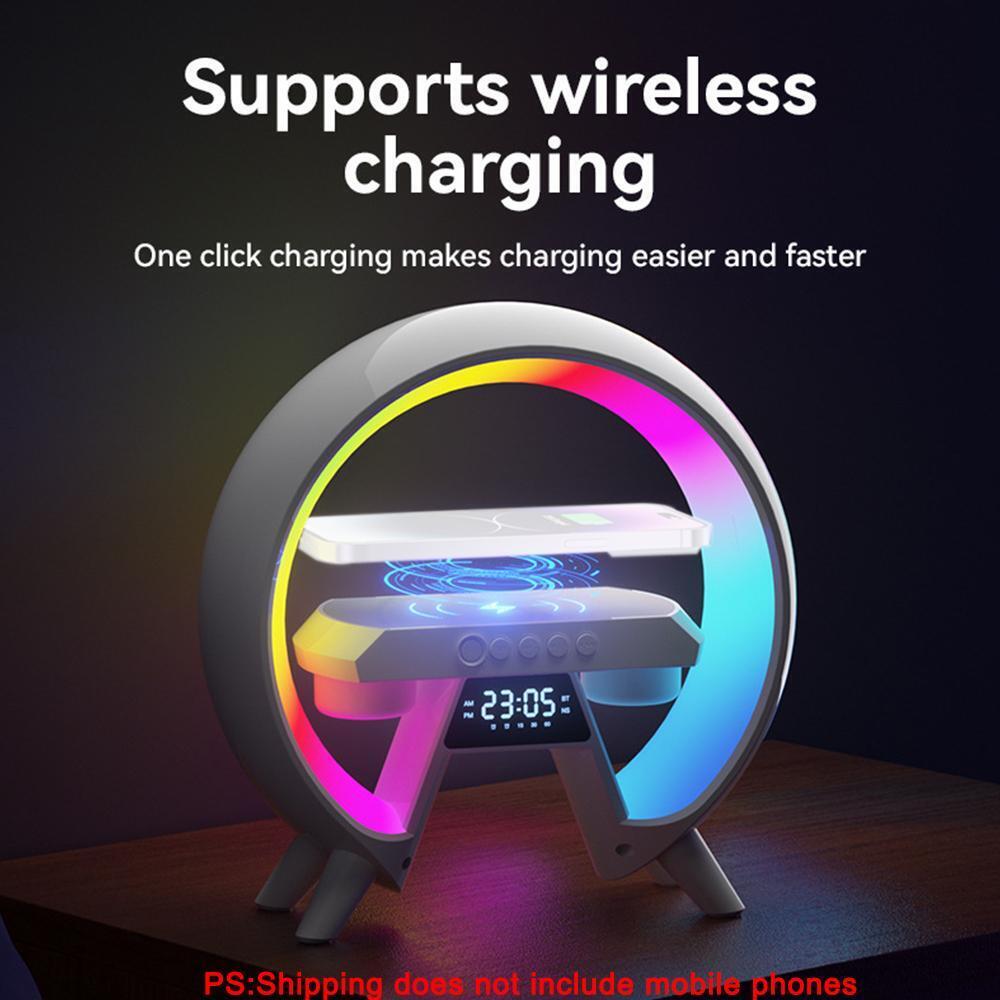 Lampada altoparlante con anello LED RGB, display orario e ricarica wireless