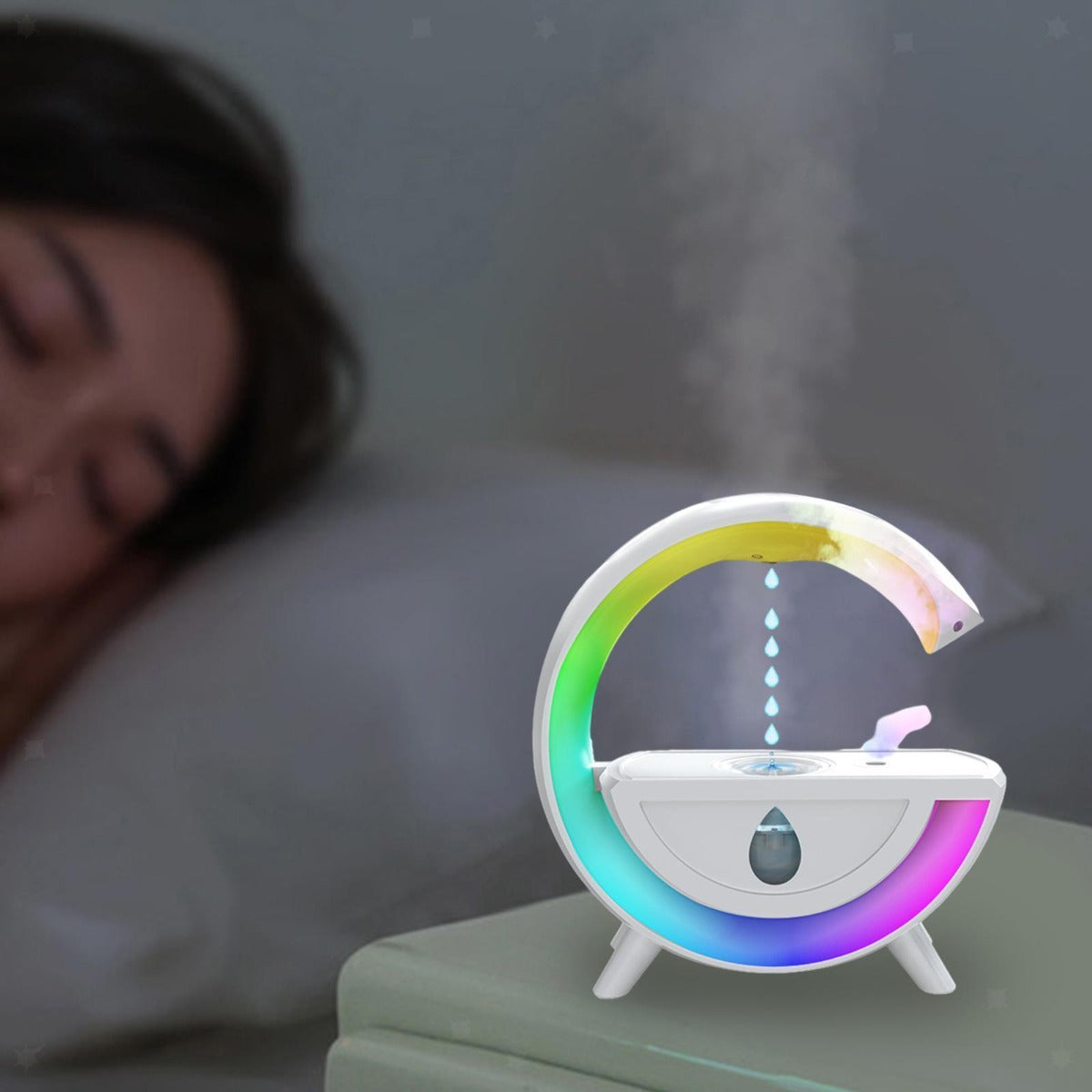 Mini umidificatore a goccia bianco con arco LED multicolore e uscita vapore