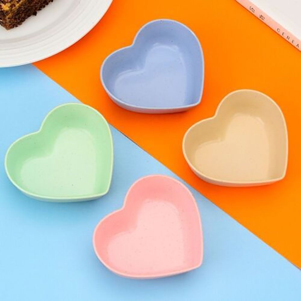 Ciotole a forma di cuore in plastica: verde, rosa, azzurro e crema