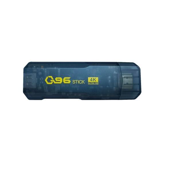 Stick TV blu scuro con logo giallo e scritta 4K Ultra HD