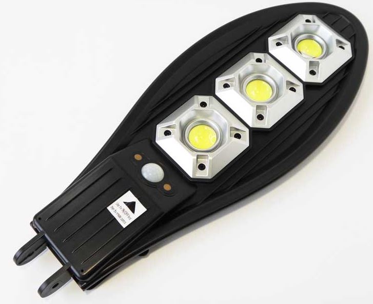Lampione solare LED nero con tre moduli LED e sensore di movimento PIR